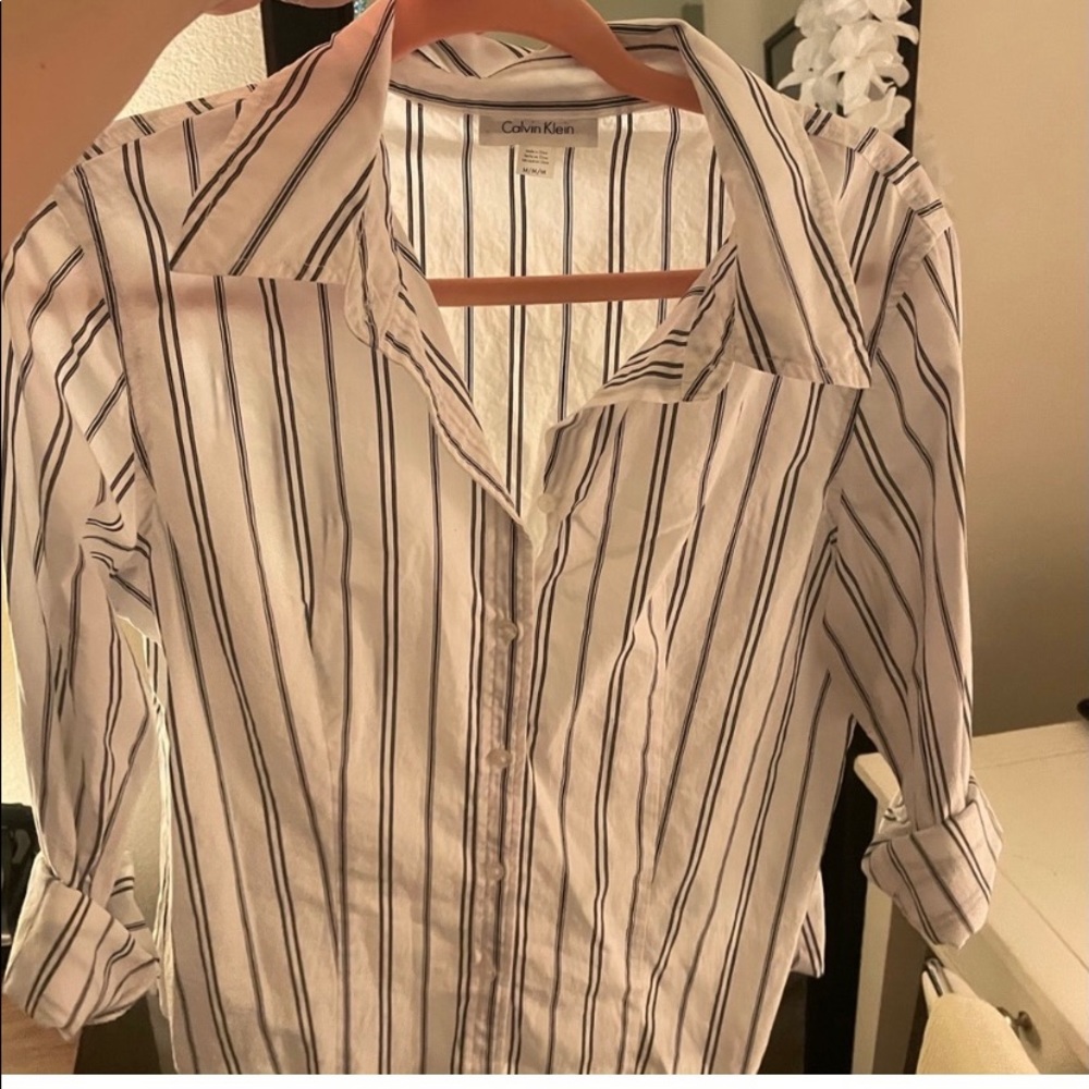 Calvin Klein blouse - Picture 2 of 4